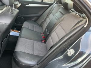 Gebruikte Veiligheidsgordel links-achter Mercedes C (W204) 1.6 C-180 16V BlueEfficiency Prijs € 29,99 Margeregeling aangeboden door A-Team Automotive