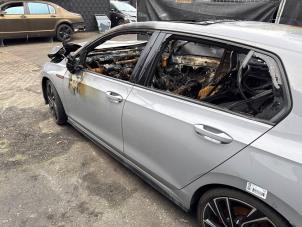 Gebruikte Deur 4Deurs links-achter Volkswagen Golf VIII (CD1) 2.0 GTI 16V Prijs € 674,99 Margeregeling aangeboden door A-team Automotive