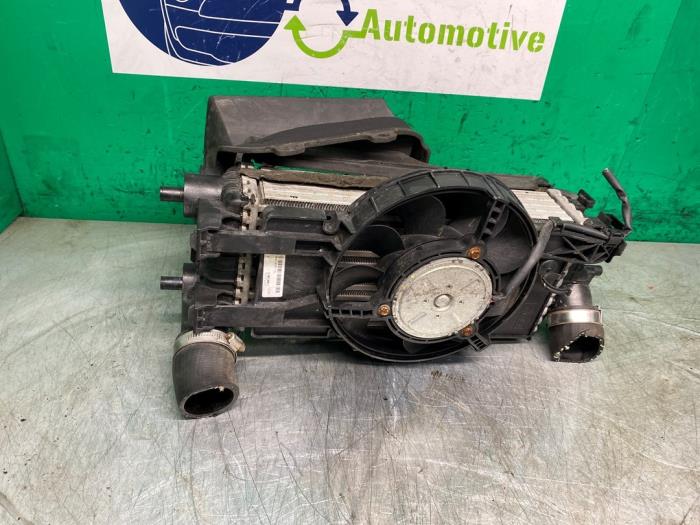 Gebruikte Intercooler Ford Focus 3 1.0 Ti-VCT EcoBoost 12V 100 Prijs € 24,99 Margeregeling aangeboden door A-team Automotive