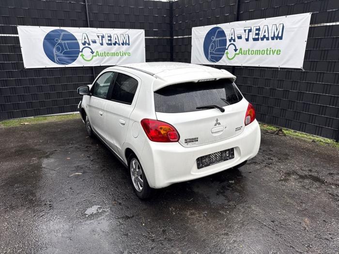 Gebruikte Servopomp Mitsubishi Space Star (A0) 1.0 12V Prijs op aanvraag aangeboden door A-team Automotive
