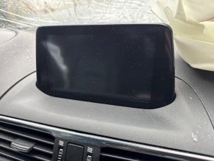 Gebruikte Display Multi Media regelunit Mazda 3 (BM/BN) 1.5 Skyactiv-G 120 16V Prijs op aanvraag aangeboden door A-team Automotive