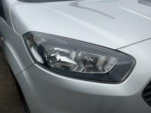 Gebruikte Rechter Koplamp Ford Transit Courier 1.5 EcoBlue Prijs € 3.249,99 Margeregeling aangeboden door A-Team Automotive