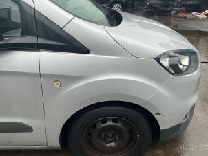 Gebruikte Spatbord rechts-voor Ford Transit Courier 1.5 EcoBlue Prijs € 3.249,99 Margeregeling aangeboden door A-Team Automotive