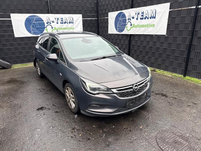 Gebruikte Radiateur Airco Opel Astra K Sports Tourer 1.6 CDTI 110 16V Prijs € 49,99 Margeregeling aangeboden door A-team Automotive