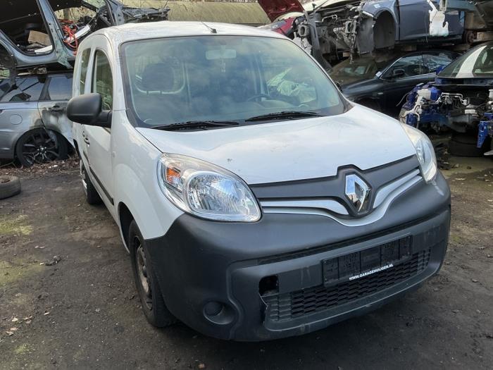 Gebruikte Radiateur Renault Kangoo Express (FW) 1.5 dCi 75 FAP Prijs € 29,99 Margeregeling aangeboden door A-Team Automotive