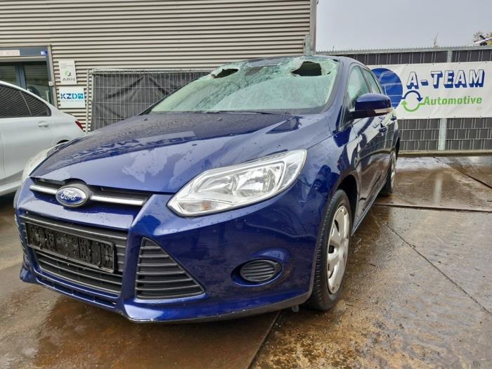 Gebruikte Steekas links-voor Ford Focus 3 Wagon 1.0 Ti-VCT EcoBoost 12V 100 Prijs € 49,99 Margeregeling aangeboden door A-Team Automotive