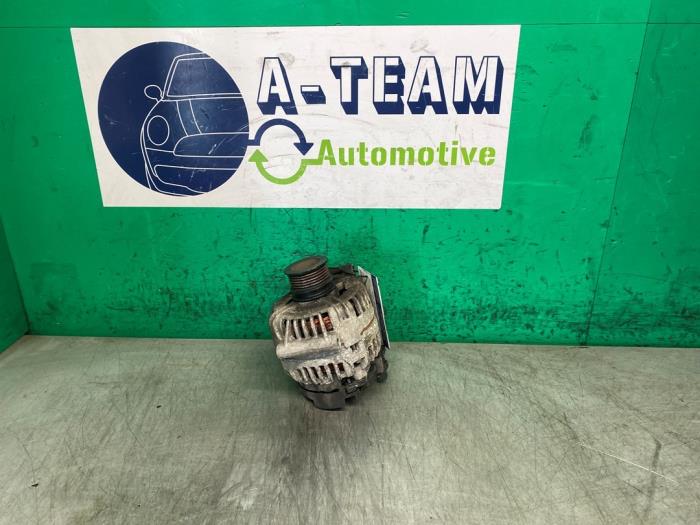 Gebruikte Dynamo Dacia Logan MCV I (KS) 1.6 Prijs € 49,99 Margeregeling aangeboden door A-team Automotive