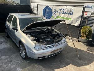 Rembol van een Volkswagen Golf IV (1J1) 2.3 V5 GTI 1998