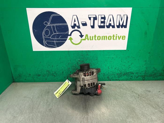 Gebruikte Dynamo Nissan Almera Tino (V10M) Prijs € 19,99 Margeregeling aangeboden door A-team Automotive