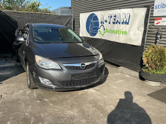Gebruikte Rembol Opel Astra J (PC6/PD6/PE6/PF6) 1.4 Turbo 16V Prijs € 29,99 Margeregeling aangeboden door A-Team Automotive