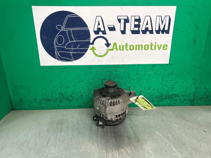 Gebruikte Dynamo BMW 3 serie (F30) 328i 2.0 16V Prijs € 49,99 Margeregeling aangeboden door A-team Automotive