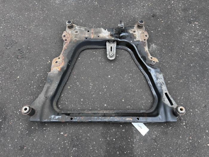 Gebruikte Subframe Nissan Juke (F15) 1.6 16V Prijs € 199,99 Margeregeling aangeboden door A-team Automotive