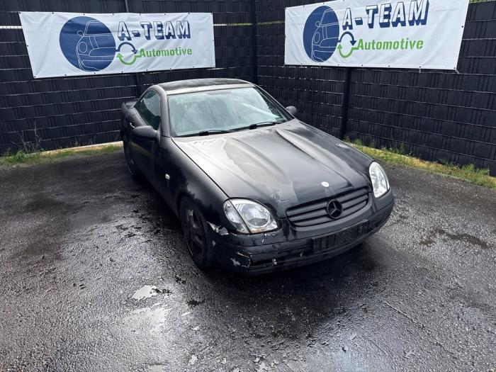 Tussenas Mercedes SLK (R170), 1996 / 2004 2.0 200 16V, Cabrio, Benzine, 1.998cc, 100kW (136pk), RWD, M111946, 1996-09 / 2000-03, 170.435 (Gebruikt)
