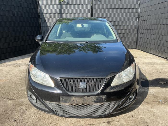 Gebruikte Frontpaneel Seat Ibiza IV (6J5) 1.2 TDI Ecomotive Prijs € 149,99 Margeregeling aangeboden door A-Team Automotive
