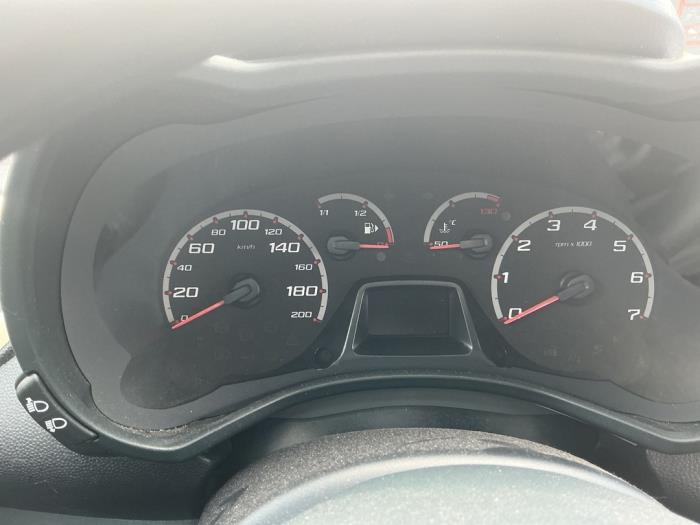 Gebruikte Cockpit Ford Ka II 1.2 Prijs € 59,99 Margeregeling aangeboden door A-Team Automotive