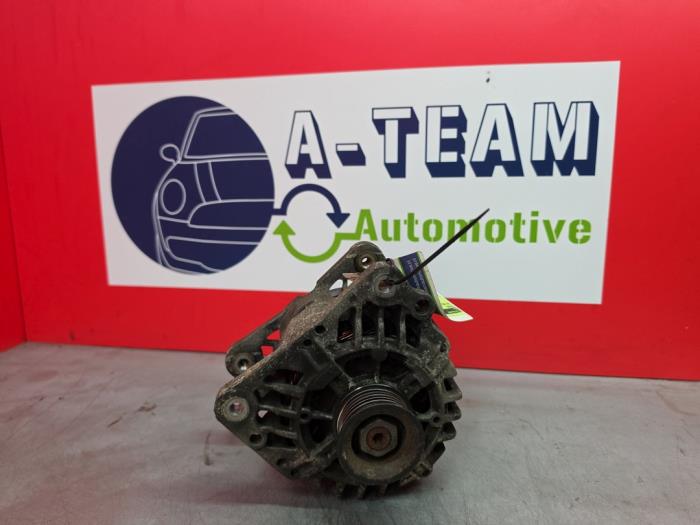 Gebruikte Dynamo Seat Ibiza IV (6J5) 1.2 12V Prijs € 29,99 Margeregeling aangeboden door A-Team Automotive