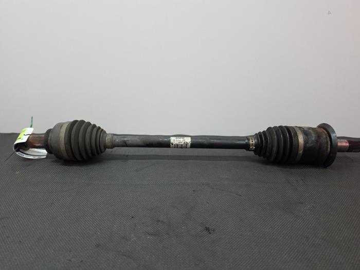 Gebruikte Steekas links-achter BMW 1 serie (F20) 116d 1.5 12V TwinPower Prijs € 49,99 Margeregeling aangeboden door A-Team Automotive