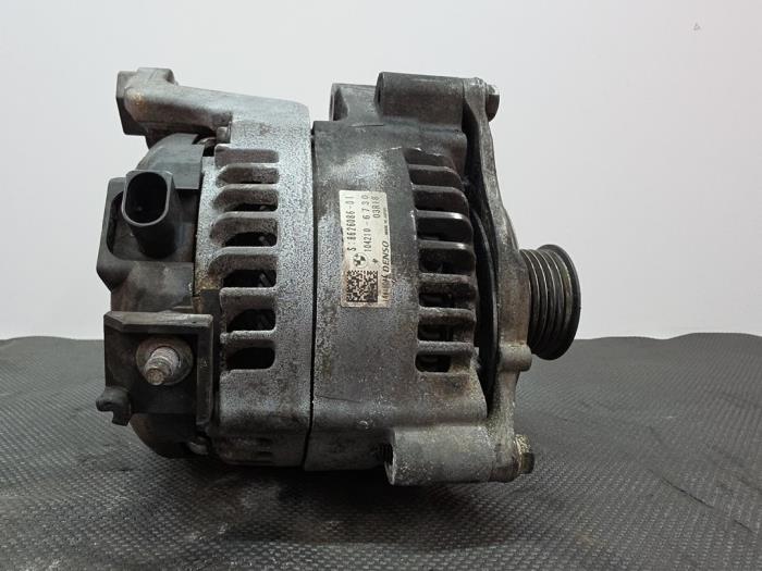 Gebruikte Dynamo BMW 1 serie (F20) 116d 1.5 12V TwinPower Prijs € 69,99 Margeregeling aangeboden door A-Team Automotive