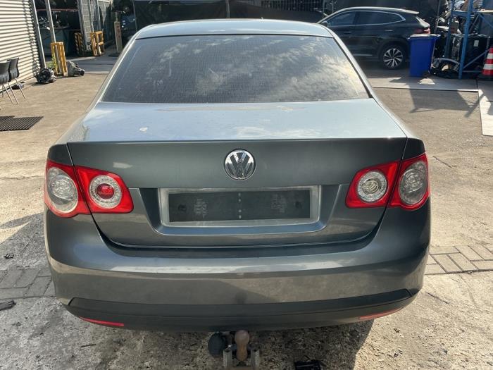 Gebruikte Subframe Volkswagen Jetta III (1K2) 1.6 FSI 16V Prijs € 49,99 Margeregeling aangeboden door A-Team Automotive