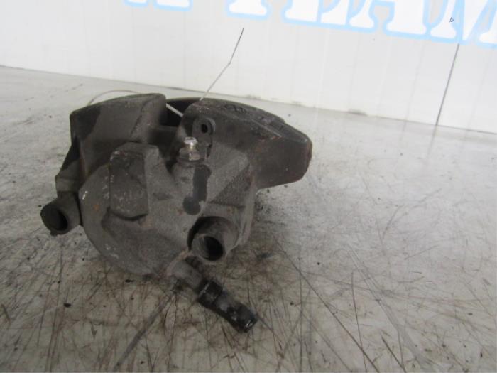 Front brake calliper, right - 298d746b-0c7c-4240-aa94-e5be953fa1dc.jpg
