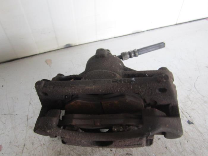 Front brake calliper, right - 8eb18014-09ec-4862-b670-56c001712140.jpg
