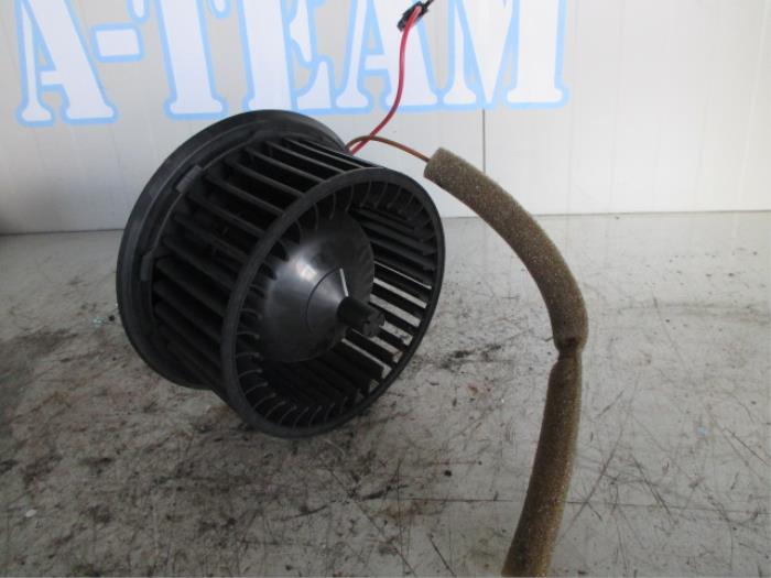Motor de ventilador de calefactor - 15c726fe-3c1b-46c9-9dd3-a6ef9d997eb3.jpg