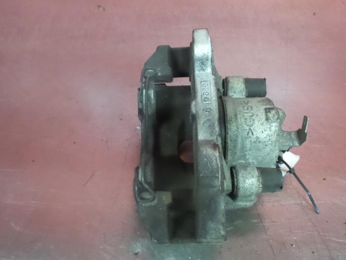 Front brake calliper, left - ef88373f-fe2b-42cc-a595-dc9d8247f260.jpg