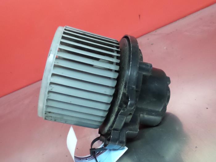 Heating and ventilation fan motor - a3647172-e461-42c6-8bb8-abb5ff50e9f3.jpg