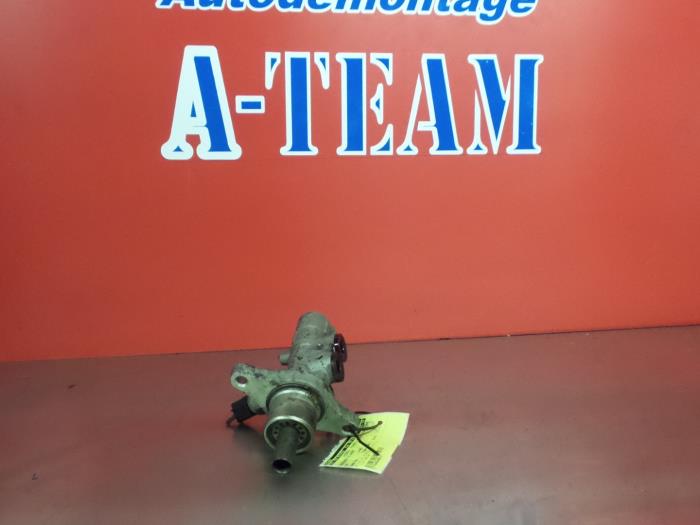 Master cylinder - ad6f4ace-be31-45bb-8e6a-abbe7fdf2828.jpg