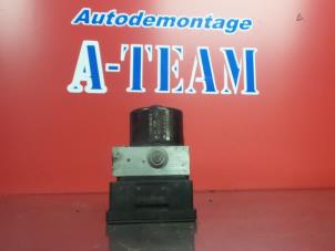 Gebruikte ABS Pomp Renault Laguna II (BG) 1.9 dCi 120 Prijs € 69,99 Margeregeling aangeboden door A-Team Automotive