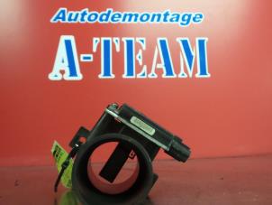 Gebruikte Luchtmassameter Ford Focus 1 1.6 16V Prijs € 24,99 Margeregeling aangeboden door A-Team Automotive