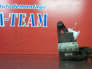 Gebruikte ABS Pomp Renault Megane II Grandtour (KM) 1.5 dCi 80 Prijs € 69,99 Margeregeling aangeboden door A-Team Automotive