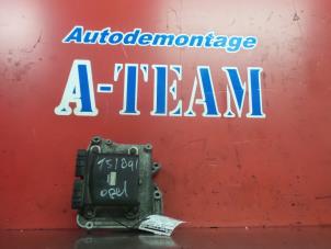 Gebruikte Computer Motormanagement Opel Signum (F48) 3.0 CDTI V6 24V Prijs € 49,99 Margeregeling aangeboden door A-Team Automotive