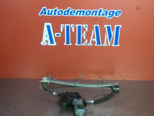 Gebruikte Ruitmechaniek 4Deurs links-voor Alfa Romeo 156 (932) 1.9 JTD Prijs € 39,99 Margeregeling aangeboden door A-Team Automotive