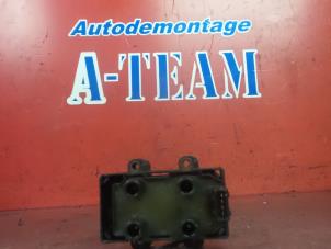 Gebruikte Bobine Renault Twingo (C06) 1.2 Prijs € 14,99 Margeregeling aangeboden door A-Team Automotive