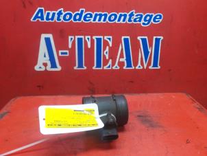 Gebruikte Luchtmassameter Alfa Romeo 147 (937) 1.6 HP Twin Spark 16V Prijs € 24,99 Margeregeling aangeboden door A-Team Automotive