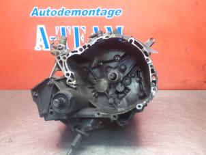 Gebruikte Versnellingsbak Renault Clio II Societe (SB) 1.5 dCi 65 Prijs € 99,99 Margeregeling aangeboden door A-Team Automotive