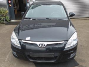Gebruikte Dynamo Hyundai i30 (FD) 1.6 CRDi 16V VGT HP Prijs € 49,99 Margeregeling aangeboden door A-Team Automotive
