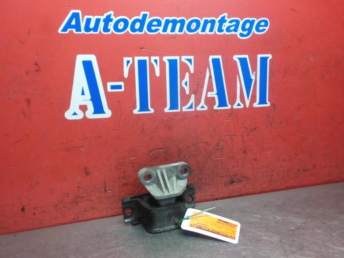 Gebruikte Motorrubber Opel Combo (Corsa C) Prijs € 14,99 Margeregeling aangeboden door A-Team Automotive