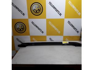 Gebruikte Roofrail set Suzuki Ignis (FH) Prijs € 50,00 Margeregeling aangeboden door Yellow Parts