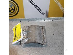 Gebruikte Aircopomp Steun Suzuki Liana (ERC/ERD/RH4) 1.6 MPi 16V Prijs € 25,00 Margeregeling aangeboden door Yellow Parts