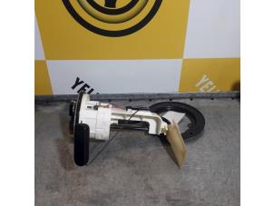 Gebruikte Dieselpomp Suzuki Liana (ERC/ERD/RH4) 1.4 DDiS 16V Prijs € 60,00 Margeregeling aangeboden door Yellow Parts