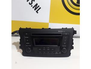 Gebruikte Radio CD Speler Suzuki Celerio (LF) 1.0 12V Dualjet Prijs € 50,00 Margeregeling aangeboden door Yellow Parts