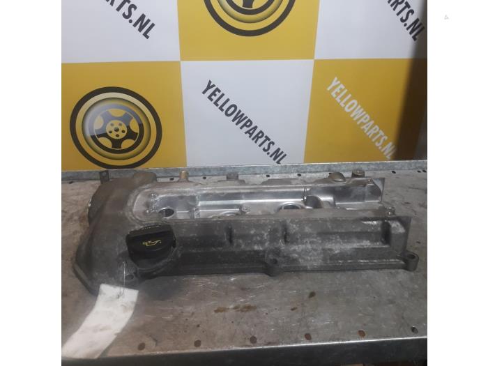 Kleppendeksel Suzuki New Ignis (MH), 2003 / 2007 1.3 16V, Hatchback, 4Dr, Benzine, 1.328cc, 69kW (94pk), FWD, M13AVVT, 2003-09 / 2007-12, MHX51 (Gebruikt)