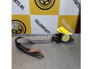 Gebruikte Veiligheidsgordel links-achter Suzuki Vitara (ET/FT/TA) 1.6 Prijs € 35,00 Margeregeling aangeboden door Yellow Parts