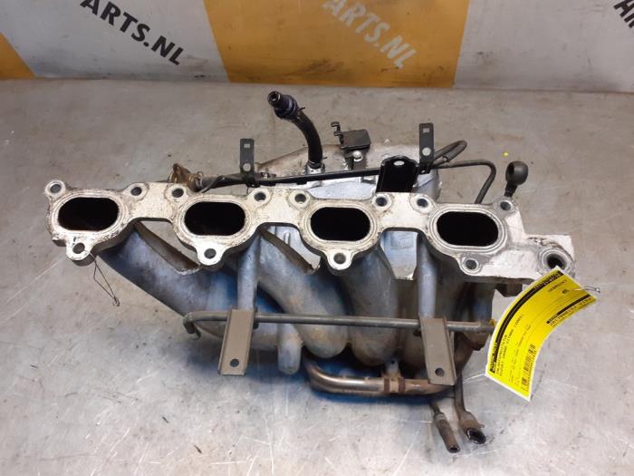 Gebruikte Inlaatspruitstuk Suzuki Grand Vitara I (FT/GT/HT) 2.0 16V Prijs € 75,00 Margeregeling aangeboden door Yellow Parts
