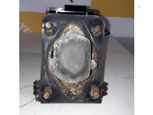 Gebruikte Versnellingspook Suzuki Alto (RF410) 1.1 16V Prijs € 30,00 Margeregeling aangeboden door Yellow Parts