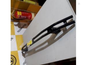 Nieuwe Bumperframe achter Suzuki Swift (ZA/ZC/ZD1/2/3/9) 1.3 VVT 16V Prijs € 78,65 Inclusief btw aangeboden door Yellow Parts