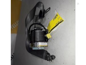 Gebruikte Gordelspanner rechts Suzuki Ignis (FH) 1.3 16V Prijs € 40,00 Margeregeling aangeboden door Yellow Parts