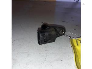 Gebruikte Nokkenas Sensor Suzuki Jimny Hardtop 1.3i 16V 4x4 Cabrio Prijs € 40,00 Margeregeling aangeboden door Yellow Parts